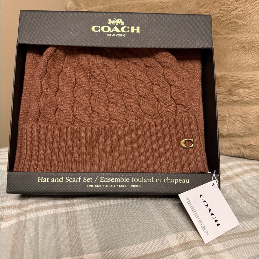 NWT Coach Boxed Cable Knit Beanie Hat and Scarf Set - Saddle Brown
